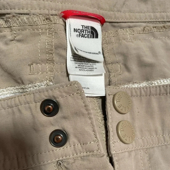 The North Face Versatile 100% Khaki Nylon Pants/Shorts/Capris, Size 12S - Picture 3 of 10